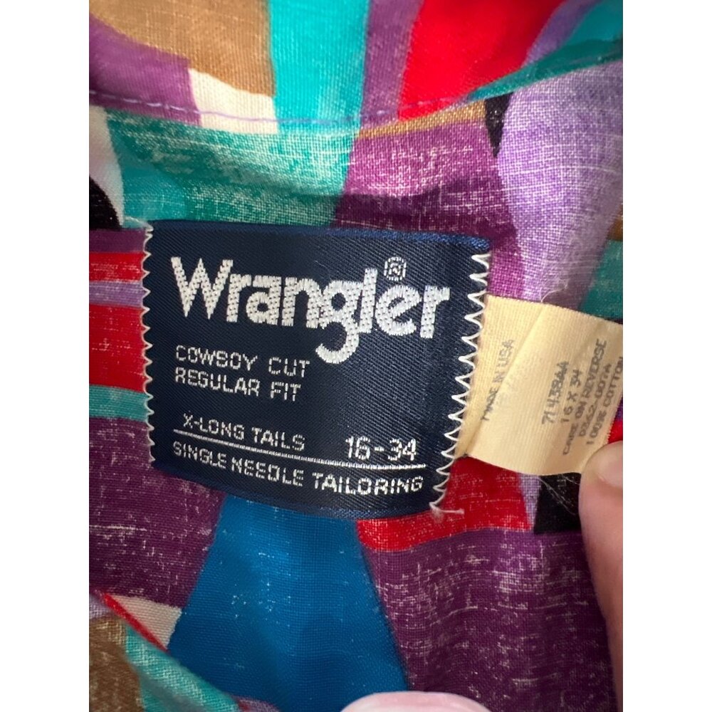 Vintage Wrangler Geometric Print Cowboy Cut Western Shirt Vintage Long Tails O3 - Picture 5 of 5